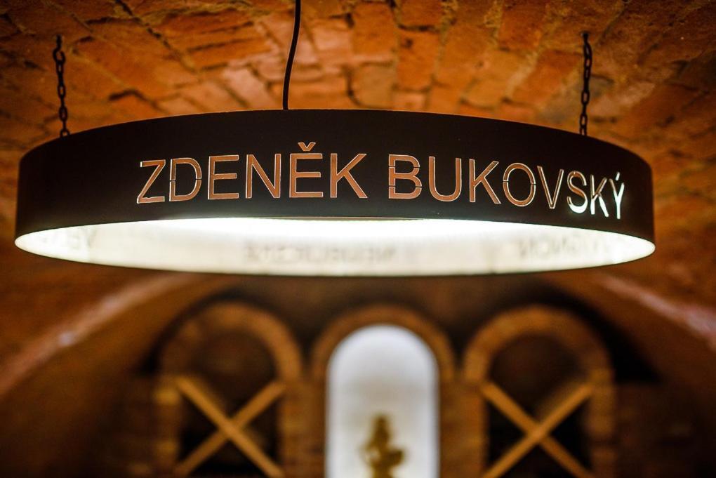 Apartman Pritluky - Zdenek Bukovsky Dış mekan fotoğraf