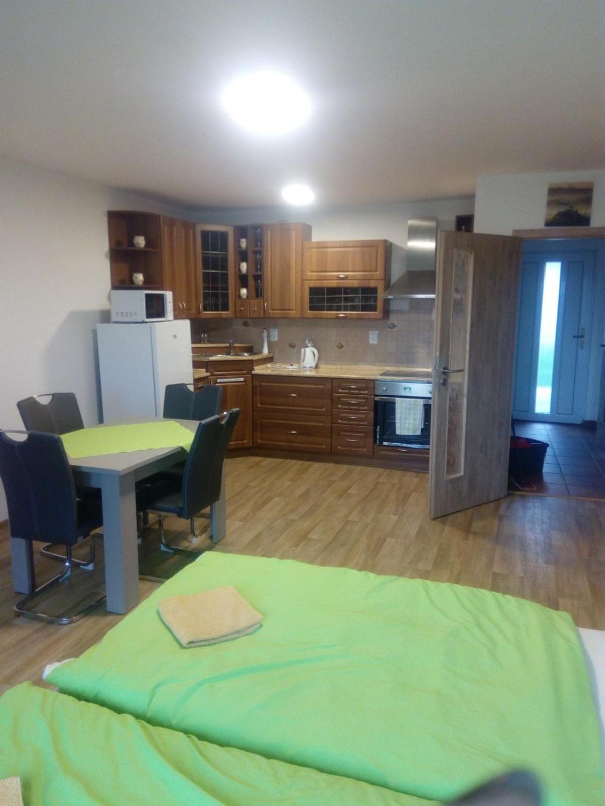 Apartman Pritluky - Zdenek Bukovsky Dış mekan fotoğraf